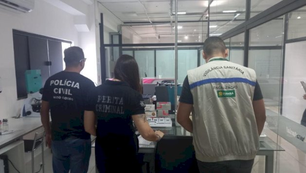 Empresário é preso e laboratório interditado por fraude em exames em Cuiabá